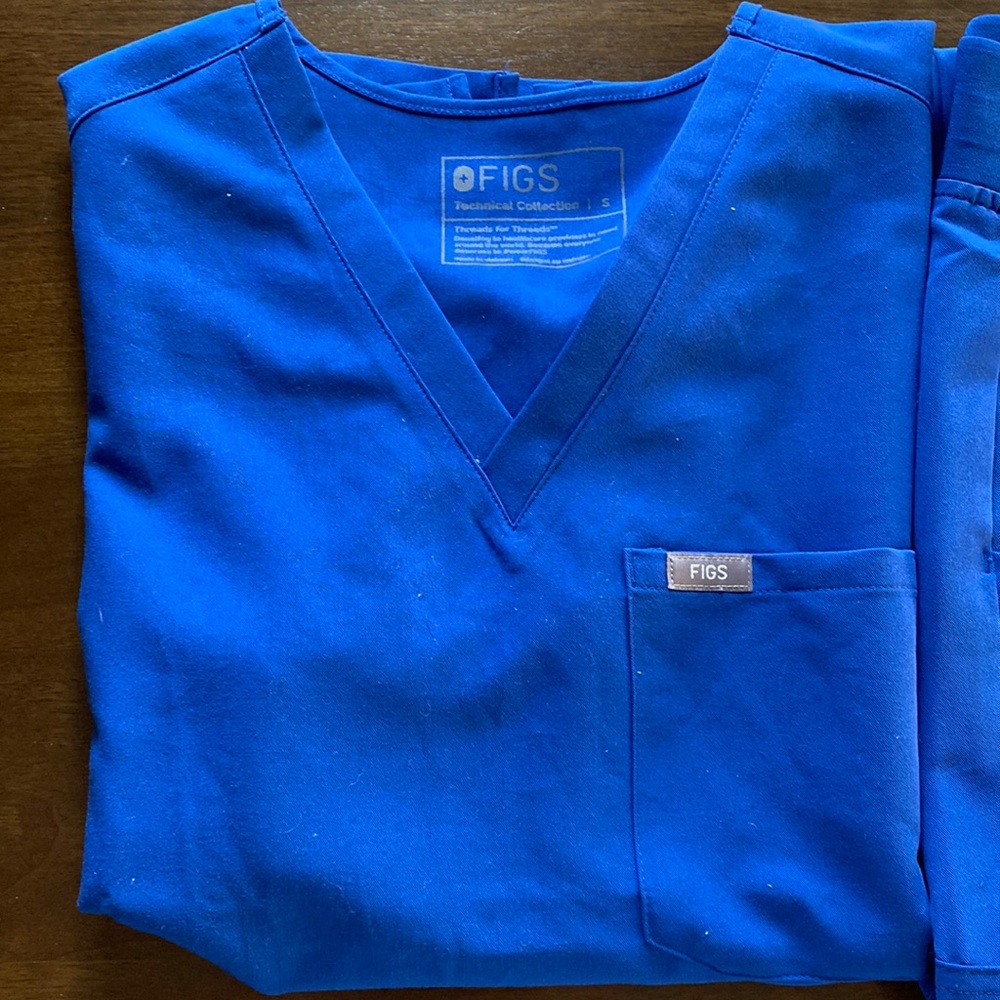 Figs Scrub Set